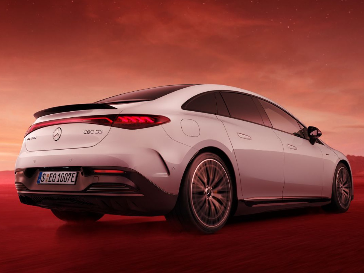 Découvrez la Mercedes-AMG EQE Berline