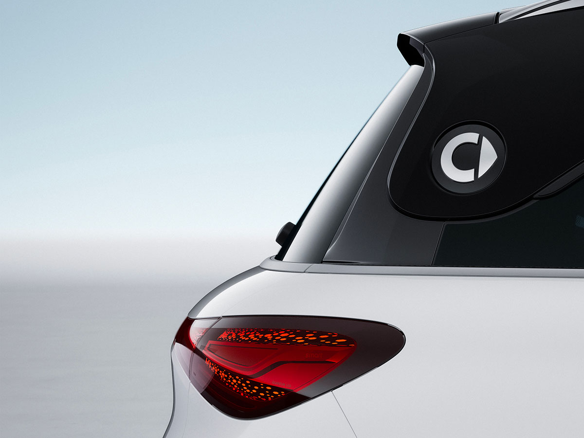 Le feu arrière de la smart #1