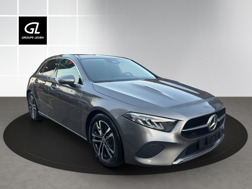 MERCEDES-BENZ A 180 Progressive