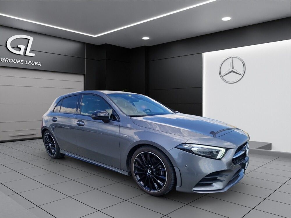 MERCEDES-BENZ A 220 4Matic 8G-DCT