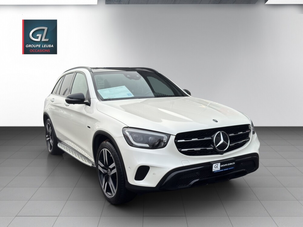 MERCEDES-BENZ GLC 300 e 4Matic