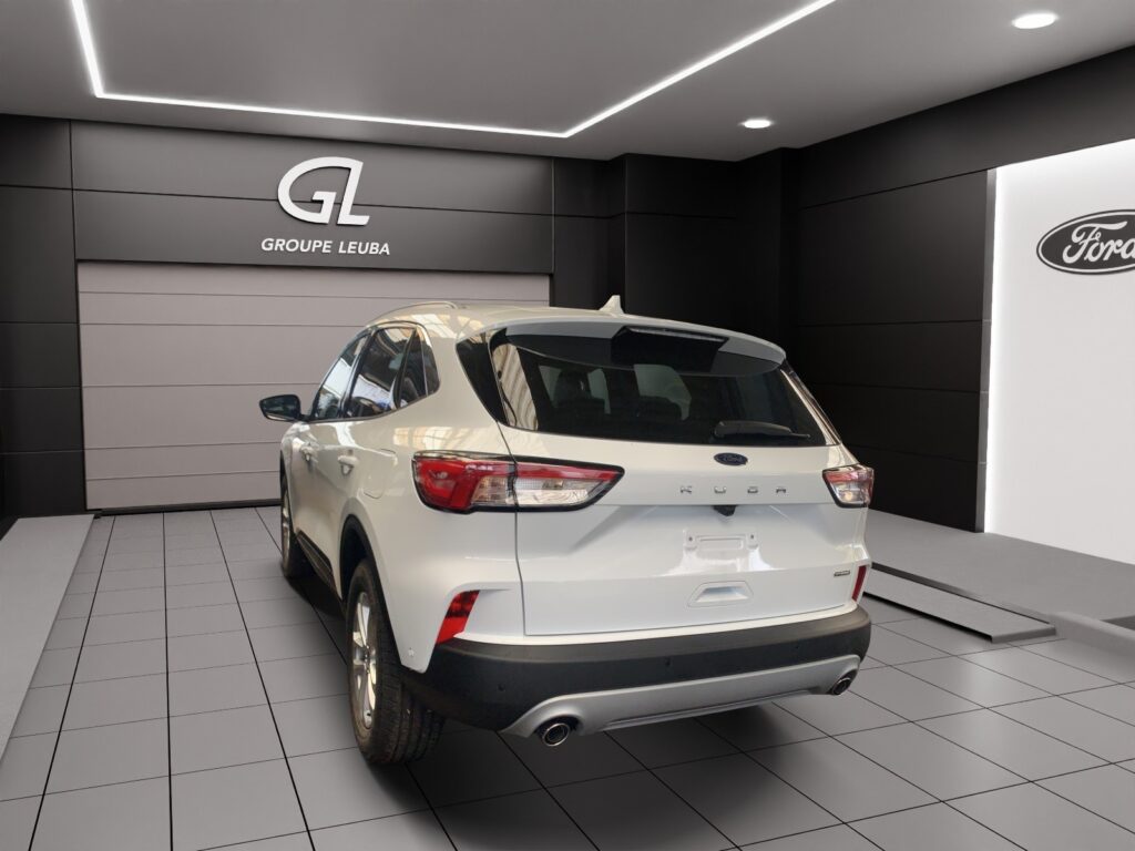 Kuga 2.5 FHEV Titanium X FWD