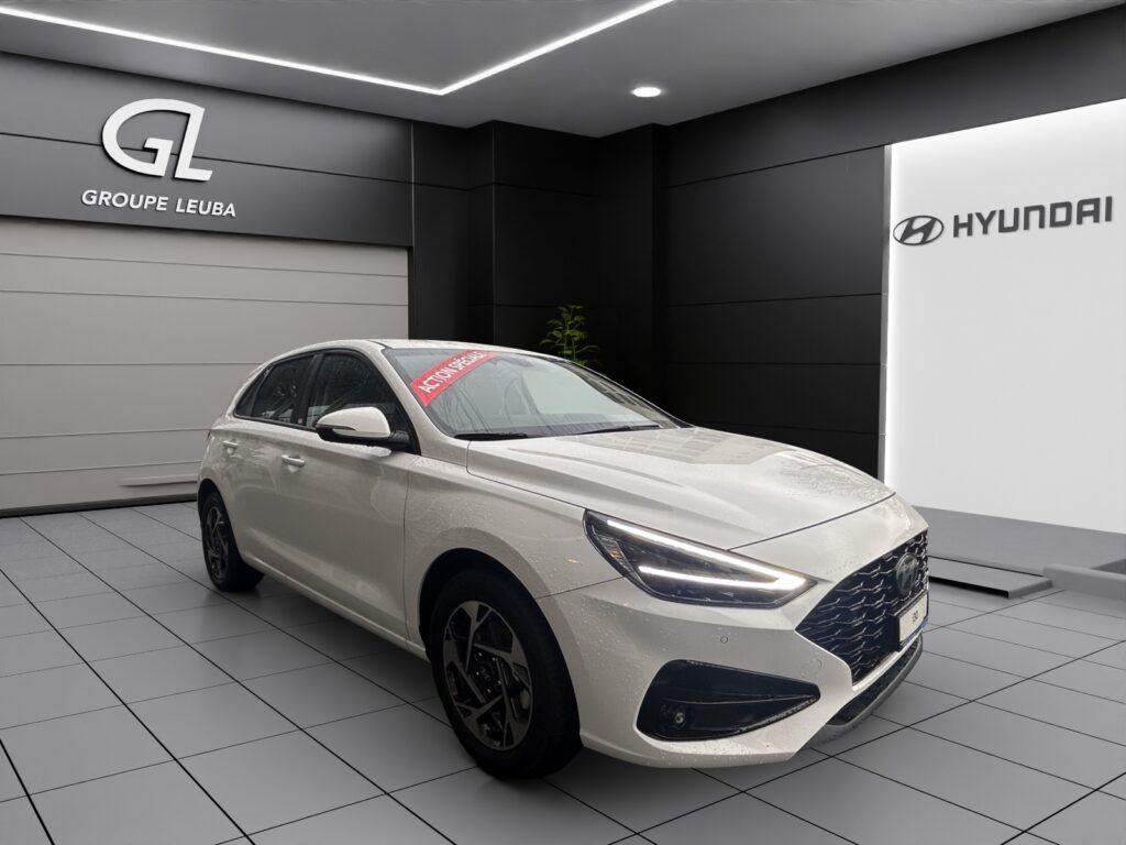 i30 1.5 T-GDi Amplia 48V MH DCT