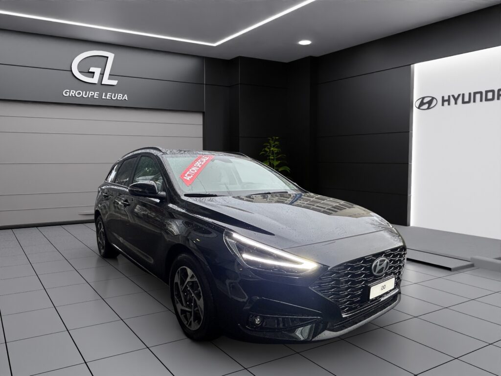 i30 Wagon 1.5 T-GDi Amplia 48V MH DCT