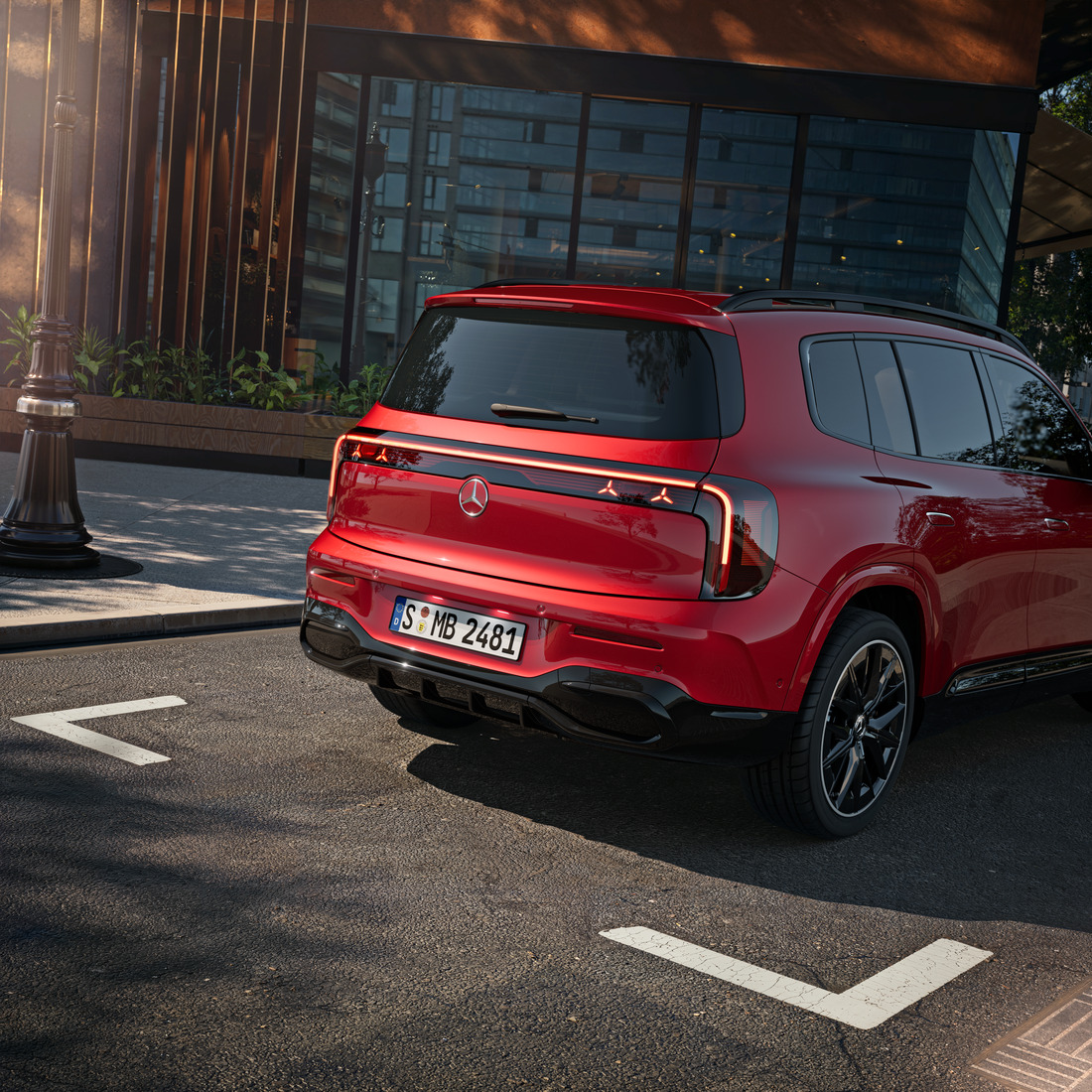 C.P.L.X248_PAD_ICE_ProdStillUnreal_07-EXT-Design-Taillight_1-1_plate-DE_RGB