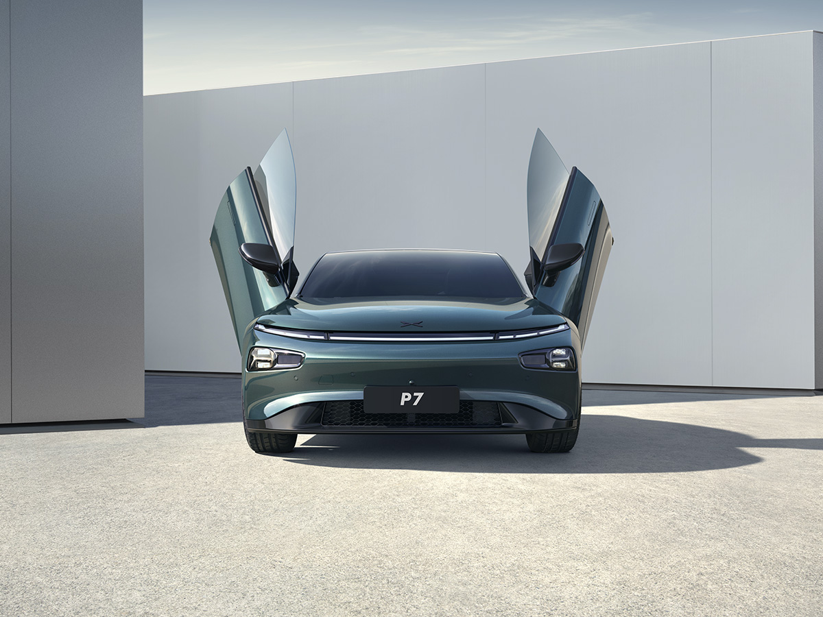 img-galerie-detail-vehicule-1-P7+
