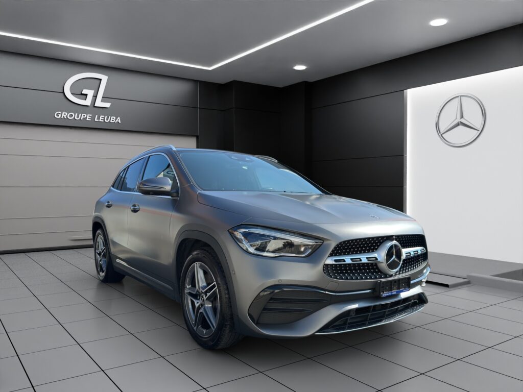GLA 250 4Matic AMG Line 8G-DCT