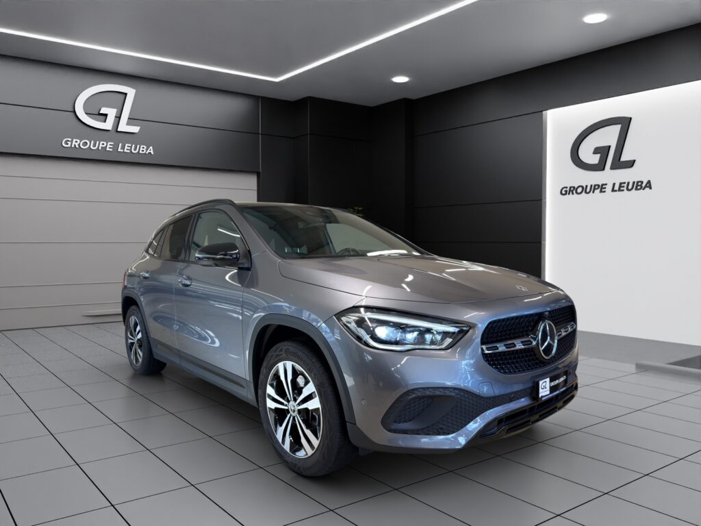 GLA 250 4Matic Progressive 8G-DCT