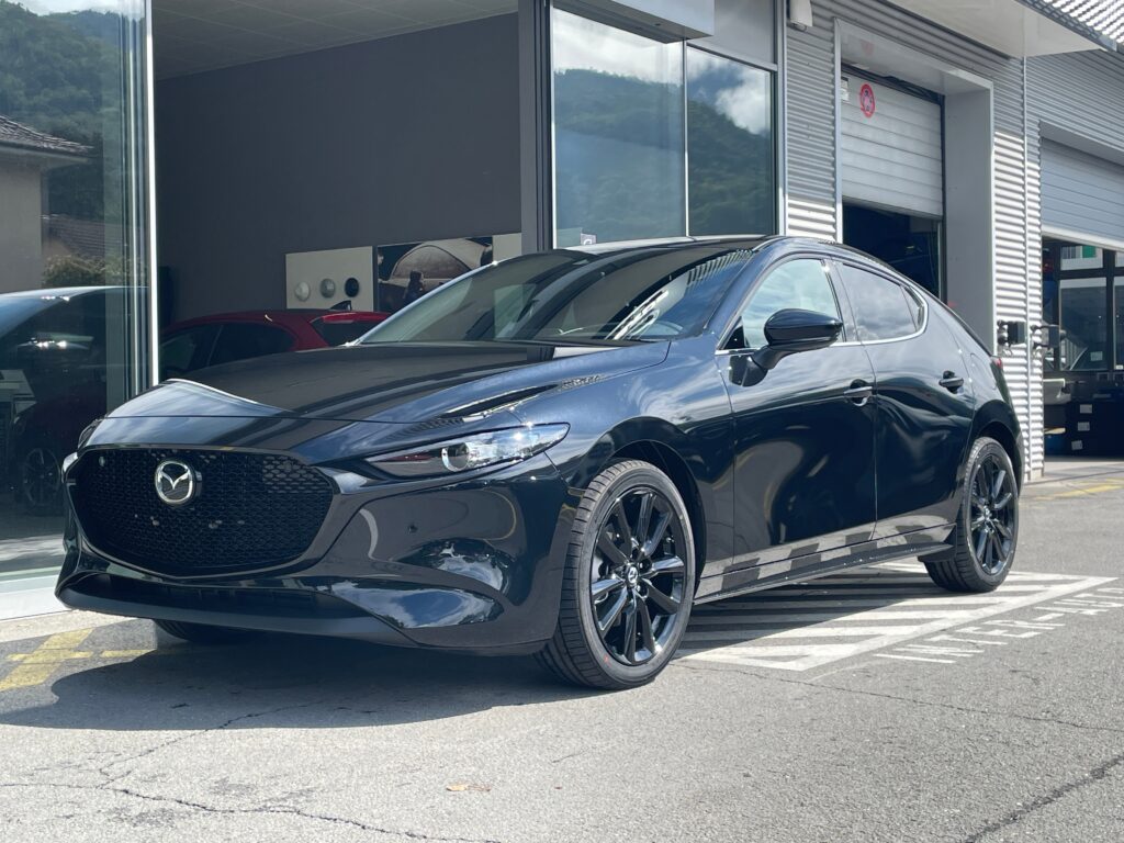 3 Hatchback SKYACTIV-G M Hybrid 140 Homura Automat