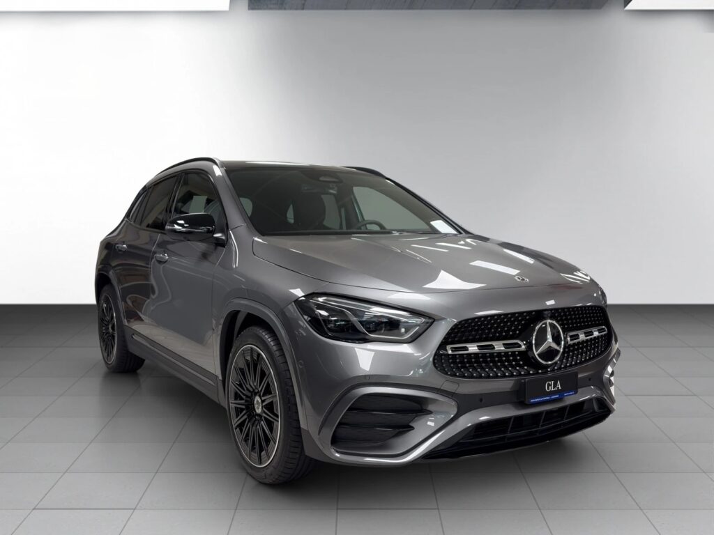 GLA 200 Night Star 7G-DCT