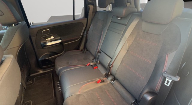 MERCEDES-BENZ EQB 300 66,5 kWh 4Matic Swiss Star