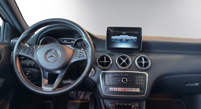 MERCEDES-BENZ A 200 CDI Night Star