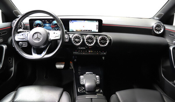 MERCEDES-BENZ CLA 220 CLA Shooting Brake 220 d 4Matic AMG Line