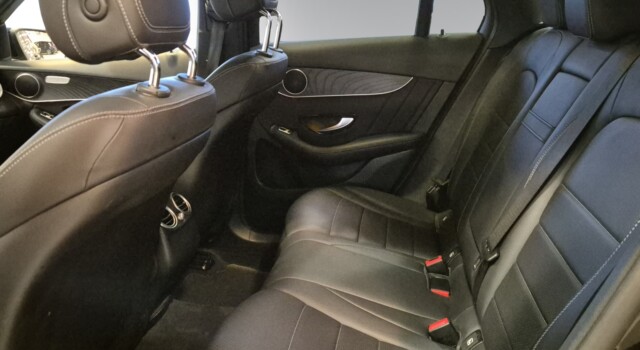 MERCEDES-BENZ GLC 250 AMG Line 4Matic