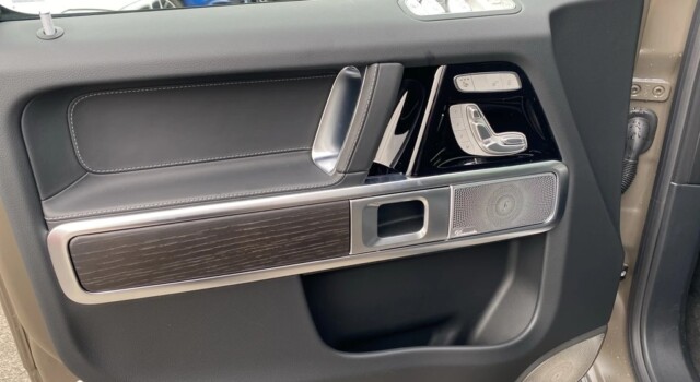 MERCEDES-BENZ G 500 9G-Tronic