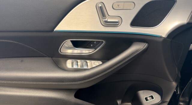 MERCEDES-BENZ GLE 300 d 4Matic AMG Line 9G-Tronic