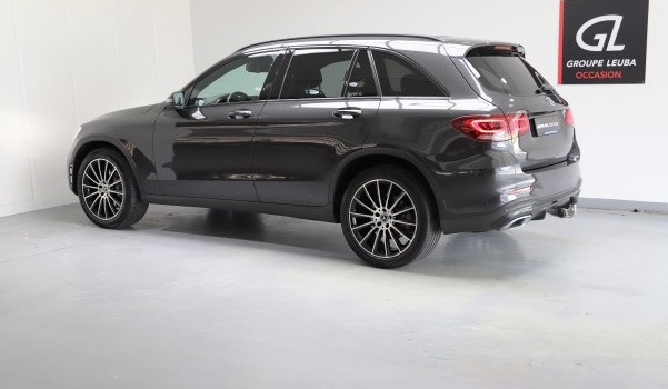 MERCEDES-BENZ GLC 300 d AMG Line 4Matic