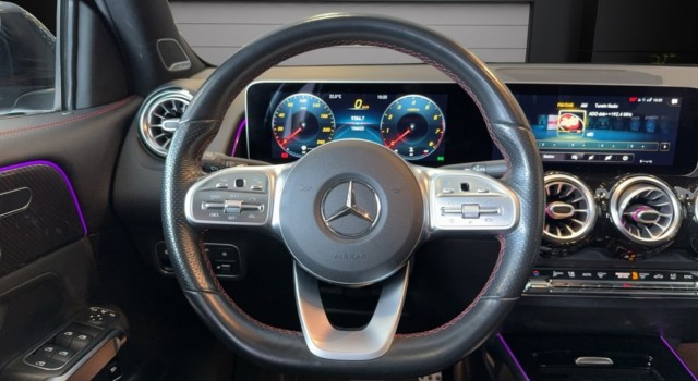 MERCEDES-BENZ GLB 250 AMG Line 4 MATIC