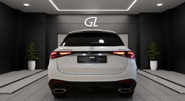 MERCEDES-BENZ GLC 300 de 4Matic EQ Star 9G-Tronic