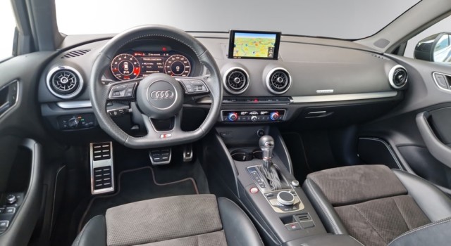 AUDI S3 Sportback 2.0 TFSI quattro