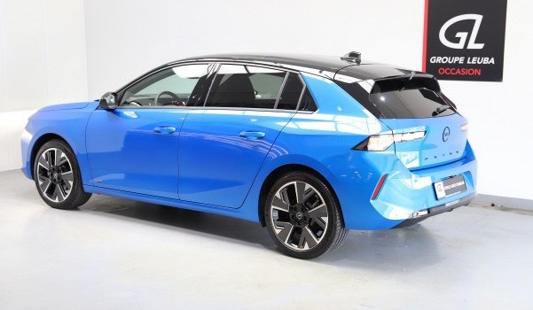 OPEL ASTRA 54kWh Swiss +