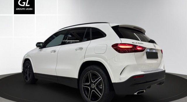 MERCEDES-BENZ GLA 220 d 4Matic 8G-DCTSwiss Star
