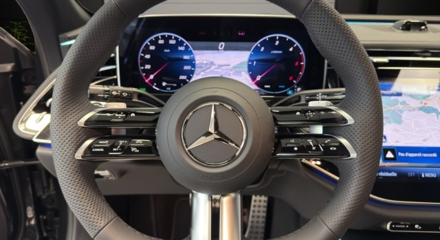 MERCEDES-BENZ E 220 d T 4Matic 9G-Tronic