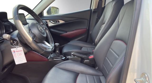 MAZDA CX-3 D 105 Revolution AWD