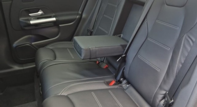 MERCEDES-BENZ GLA 250 e EQ Star 8G-DCT