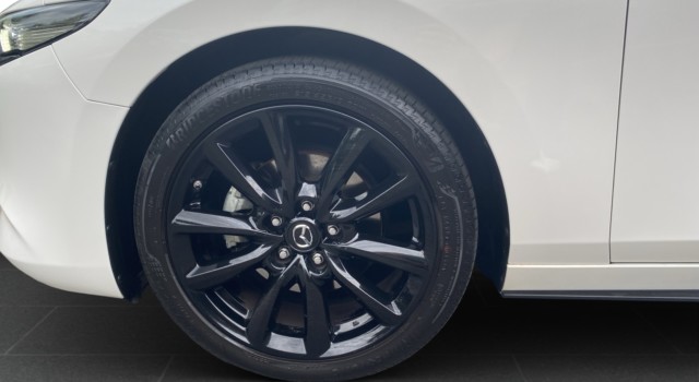 MAZDA 3 Hatchback SKYACTIV-X M Hybrid 180 Revolution AWD Automat