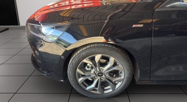 FORD FOCUS 1.0 MHEV ST-Line X Automat