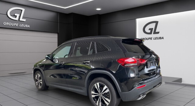 MERCEDES-BENZ GLA 200 d 4Matic Progressive 8G-DCT