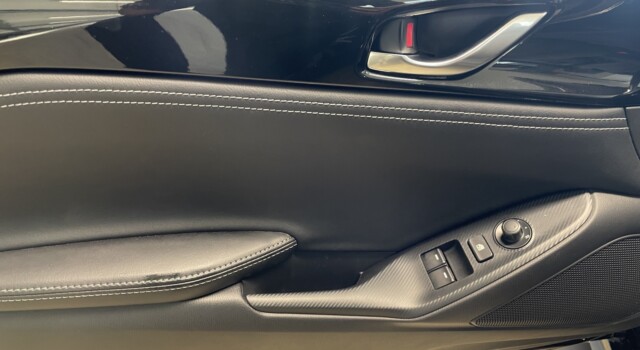 MAZDA MX-5 Skyactiv-G 184 Exclusive-line
