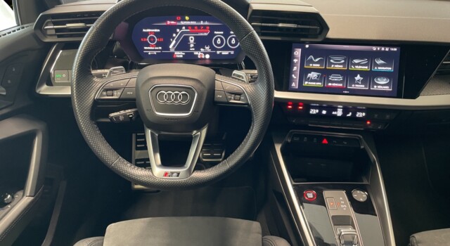 AUDI RS3 SB 2.5 TSI quattro
