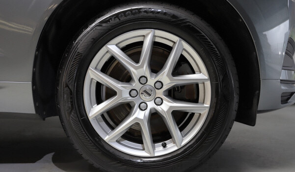 VOLVO XC60 B4 Diesel Mild Hybrid AWD Momentum Geartronic