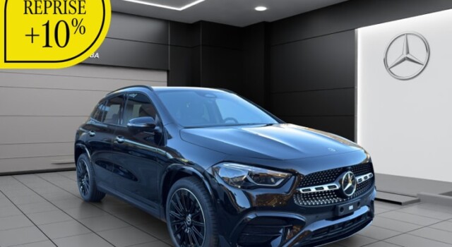 MERCEDES-BENZ GLA 200 7G-DCT