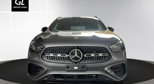 MERCEDES-BENZ GLA 220 4Matic 8G-DCT