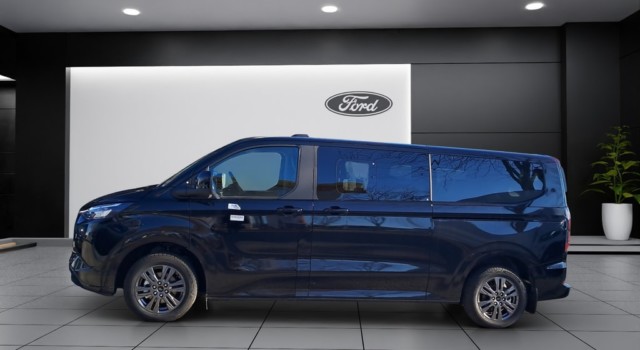 FORD TOURNEO CUSTOM Tourneo Bus 340 L2H1 82,5kWh Titanium