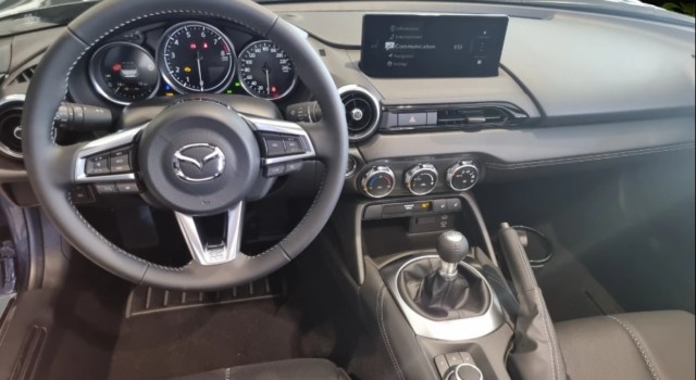 MAZDA MX-5 Skyactiv-G 184 Exclusive-line