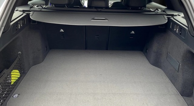 MERCEDES-BENZ C 220 d 4 Matic Swiss Star