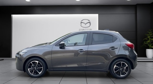 MAZDA 2 SKYACTIV-G 90 Homura Aka Automat