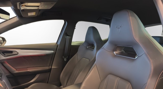 CUPRA FORMENTOR 2.5TSI VZ5 4D A