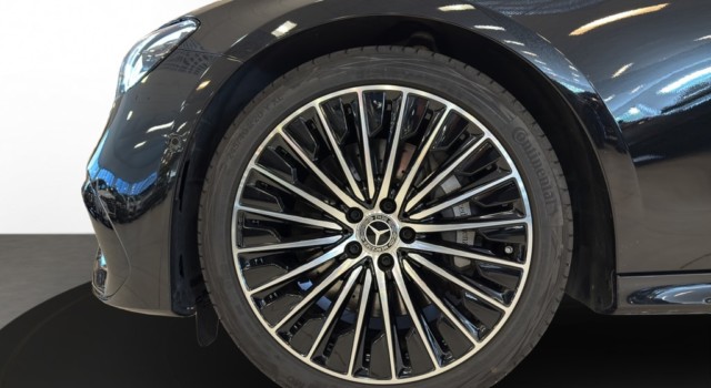 MERCEDES-BENZ E 220 d T 9G-Tronic