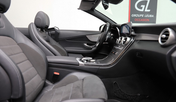 MERCEDES-BENZ C 200 AMG Line 4Matic