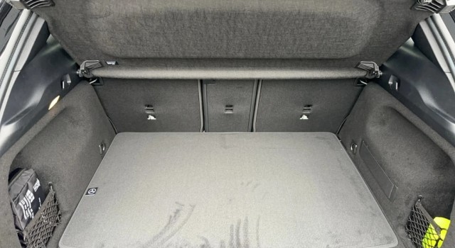 MERCEDES-BENZ GLA 250 4Matic 8G-DCT Swiss Star