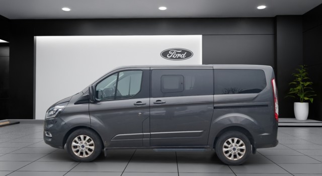 FORD TOURNEO CUSTOM 320 L1H1 Titanium PHEV