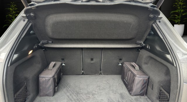 MERCEDES-BENZ GLA 250 e AMG Line 8G-DCT