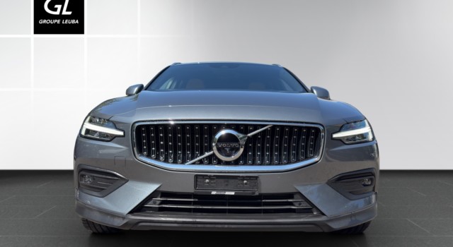 VOLVO V60 Cross Country D4 AWD