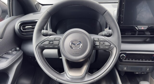MAZDA 2 Hybrid Homura