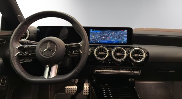 MERCEDES-BENZ CLA 250 CLA Shooting Brake 250 4Matic 8G-DCT